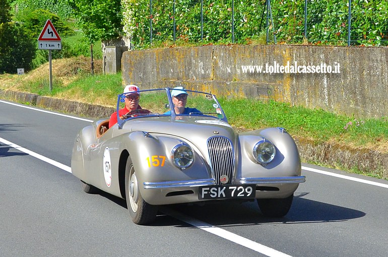 MILLE MIGLIA 2024 - Jaguar XK 120 OTS Roadster anno 1949 (Equipaggio: Stefan Rybczynski e Norbert Rybczynski - Numero di gara: 157)