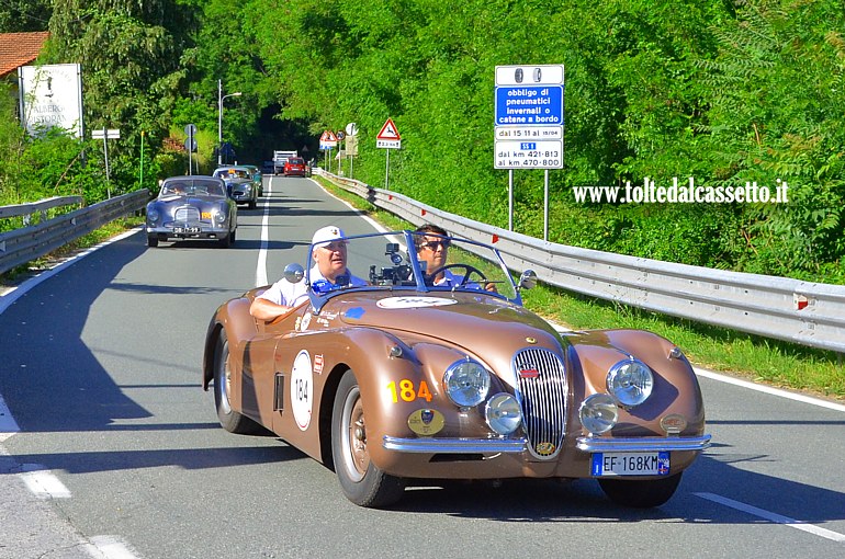 MILLE MIGLIA 2024 - Jaguar XK 120 OTS Roadster anno 1952 (Equipaggio: Massimiliano Mora e Oliviero Zanardelli - Numero di gara: 184)