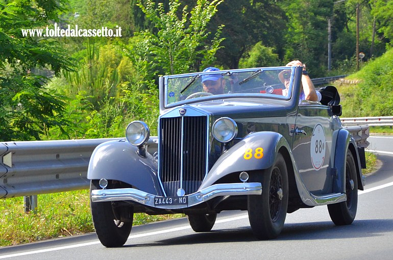 MILLE MIGLIA 2024 - Lancia Augusta Belna Cabriolet anno 1934 (Equipaggio: Fedele Gubitosi e Antonio Maria Gola - Numero di gara: 88)
