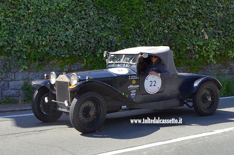 MILLE MIGLIA 2024 - Lancia Lambda Casaro VII Serie anno 1927 (Equipaggio: Gianmario Fontanella e Anna Maria Covelli - Numero di gara: 22)
