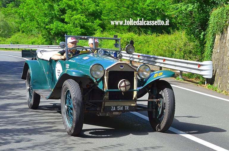 MILLE MIGLIA 2024 - Lancia Lambda Tipo 221 anno 1928 (Equipaggio: Enrico Brazzoli e Ennio Tonoli - Numero di gara: 55)