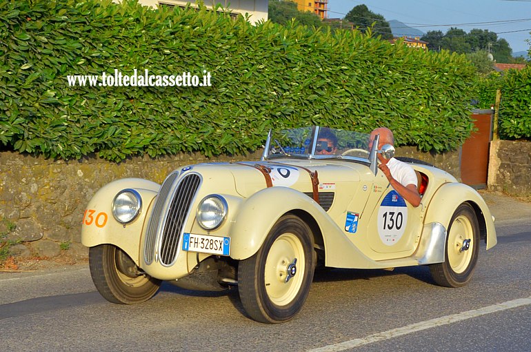 MILLE MIGLIA 2025 - BMW 328 anno 1939 (Equipaggio: Tarcisio Bonomi e Marta Bonomi - Numero di gara: 130)