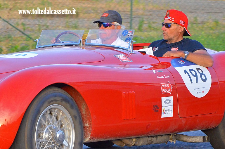 MILLE MIGLIA 2025 - Biondetti Ferrari-Jaguar Special anno 1950 (Equipaggio: Gino Perbellini e Nicola Maccari - Numero di gara: 198)
