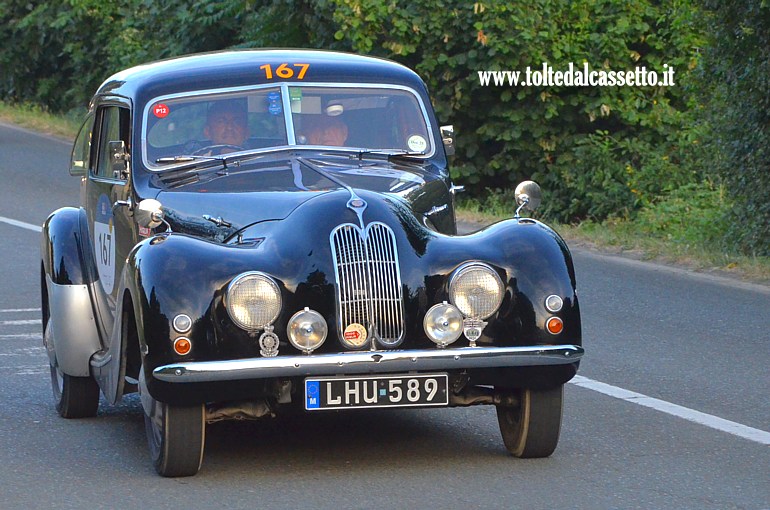 MILLE MIGLIA 2025 - Bristol 400 anno 1948 (Equipaggio: Anthony Axisa e Peter William Veryard - Numero di gara: 167)