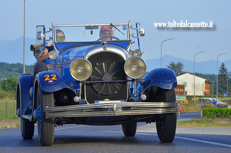MILLE MIGLIA 2025 - Chrysler 72 anno 1927 (Equipaggio: Arturo Cavalli e Petronilla Pezzotti - Numero di gara: 22)