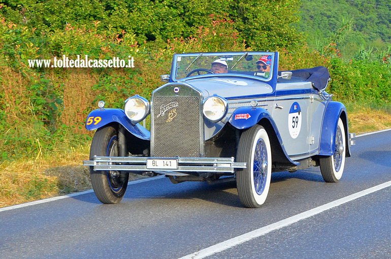 MILLE MIGLIA 2025 - Lancia Dilambda anno 1930 (Equipaggio: Tibor Somlo e Maurus Schreyvogel - Numero di gara: 59)