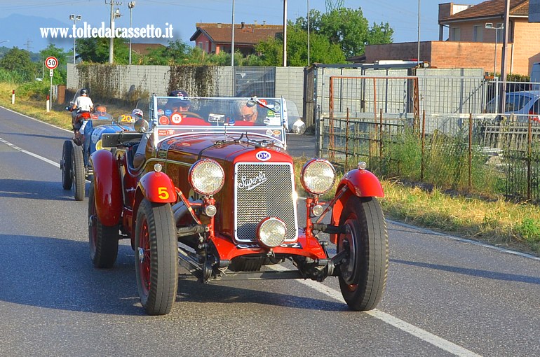 MILLE MIGLIA 2025 - OM 665 SS MM Superba 2200 anno 1929 (Equipaggio: Richard Lisman e Michel Brogard - Numero di gara: 5)