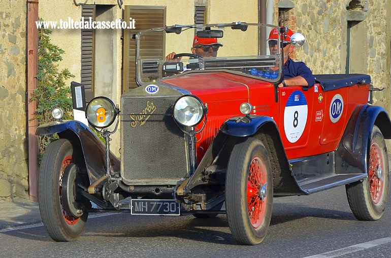MILLE MIGLIA 2025 - OM 665 Superba anno 1925 (Equipaggio: Vincent Bertoli e Doriano Vavassori - Numero di gara: 8)