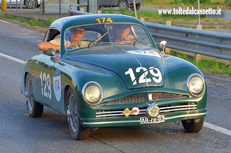 MILLE MIGLIA 2025 - Stanguellini 1100 Berlinetta Bertone del 1948 (Equipaggio: Philip Van Zuijlen e Adriaan Van Zuijlen - Numero di gara: 174)