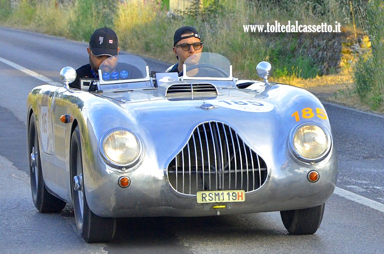MILLE MIGLIA 2025 - Veritas Comet RS anno 1949 (Equipaggio: Nikolaos Bakos e Dimitrios Bakos  - Numero di gara: 185)