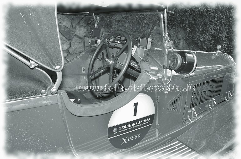 GRAN PREMIO TERRE DI CANOSSA 2020 - Abitacolo dell'Alfa Romeo 6C 1750 SS Zagato anno 1929 condotta da Aliverti e Valente