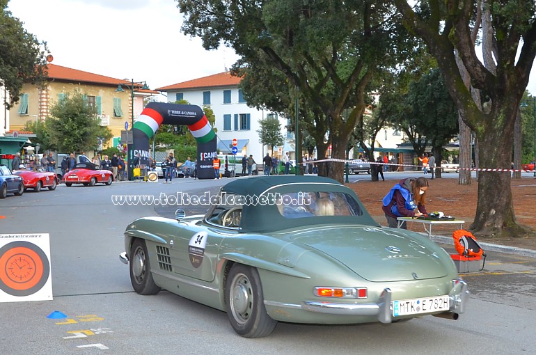 GRAN PREMIO TERRE DI CANOSSA 2020 - La Mercedes 300 anno 1969 dei tedeschi Schickentanz e Schickentanz (Numero di gara: 34)