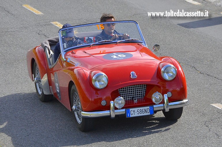 TERRE DI CANOSSA RALLY 2026 - Triumph TR2 del 1954 (Equipaggio: Gustavo Galfione e Maria Cristina Sueyras (AR - UY) - Numero di gara: 15 - Team: Squadra Tartaruga Argentina)