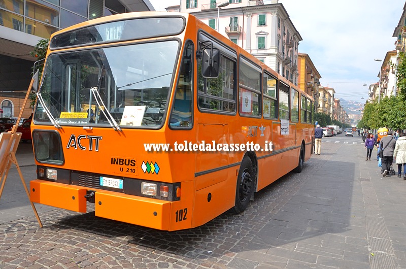 Bus urbano INBUS U 210 - telaio Sicca 176 -  del 1980 (n. 102, ex ACTT Treviso, oggi Collezione AssoFitram)