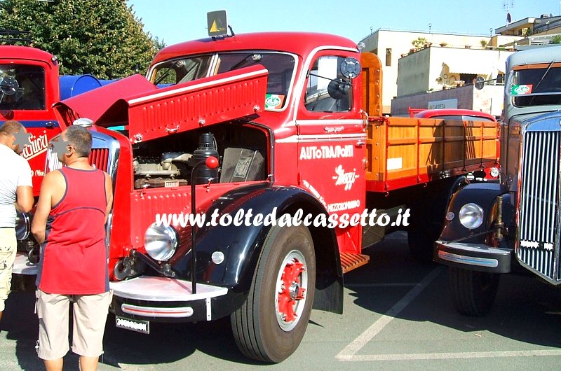 Autocarro LANCIA Esatau modello 6Ro M (in produzione dal 1949 al 1958)