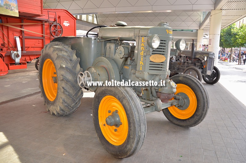 Trattore agricolo LANDINI Vlite 27-32 del 1935