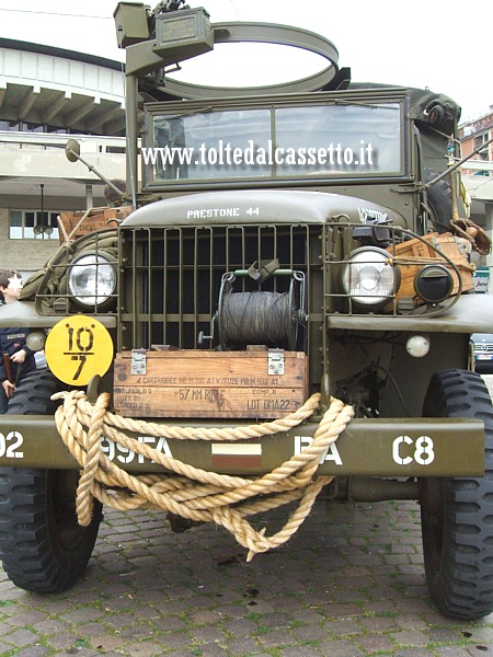 Calandra di autocarro GMC 352 6x6 del 1943