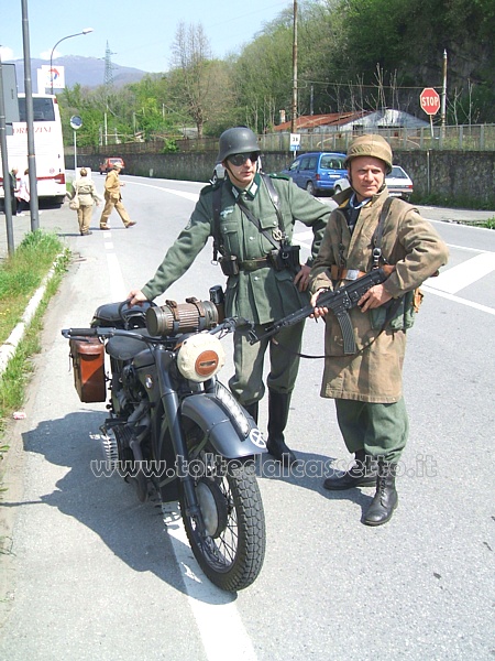Motocicletta BMW R12 dell'esercito tedesco (2a Guerra Mondiale)