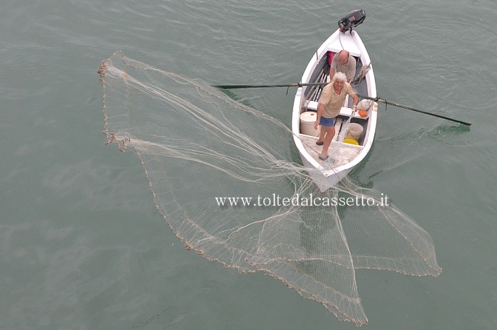 FOCE DEL MAGRA - Lancio del rezzaglio in una visione dall'alto