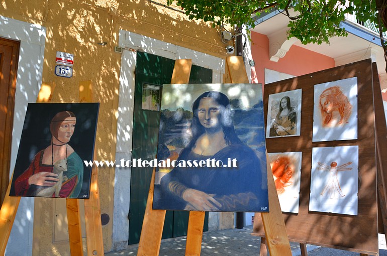 CIBART 2019 (Seravezza) - Figure leonardesche nei dipinti di Massimo Da Prato esposti in Piazza Carducci