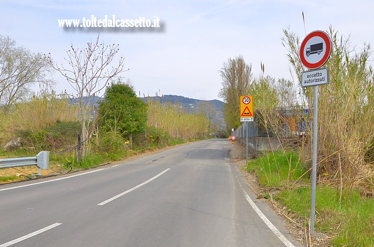 S.STEFANO DI MAGRA - Il ponte � collegato a Via Arenelle