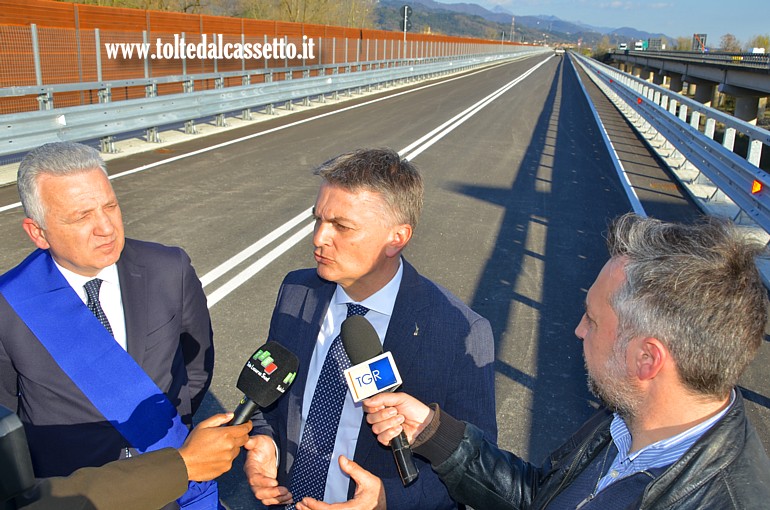 CEPARANA - Il Viceministro Edoardo Rixi e il Presidente della Provincia Pierluigi Peracchini rispondono alle domande dei giornalisti