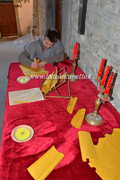 MALGRATE (Presepe vivente) - Il tavolo del calligrafo