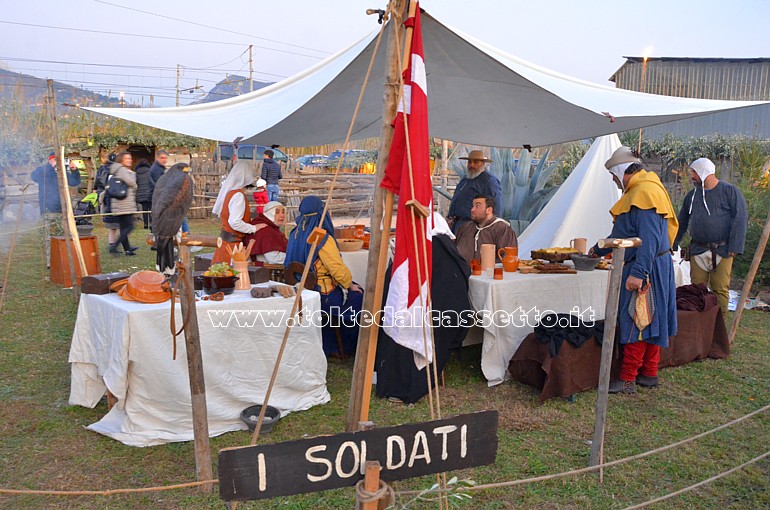 QUERCETA di SERAVEZZA (Presepe vivente) - Accampamento soldati di giorno