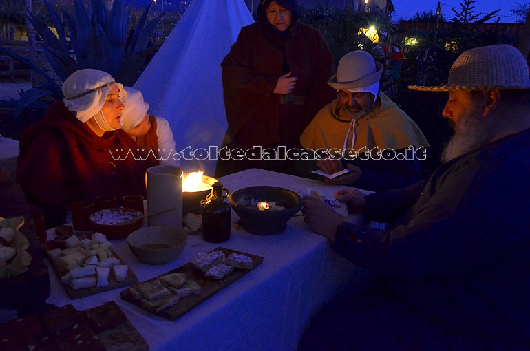 QUERCETA di SERAVEZZA (Presepe vivente) - Accampamento soldati di notte