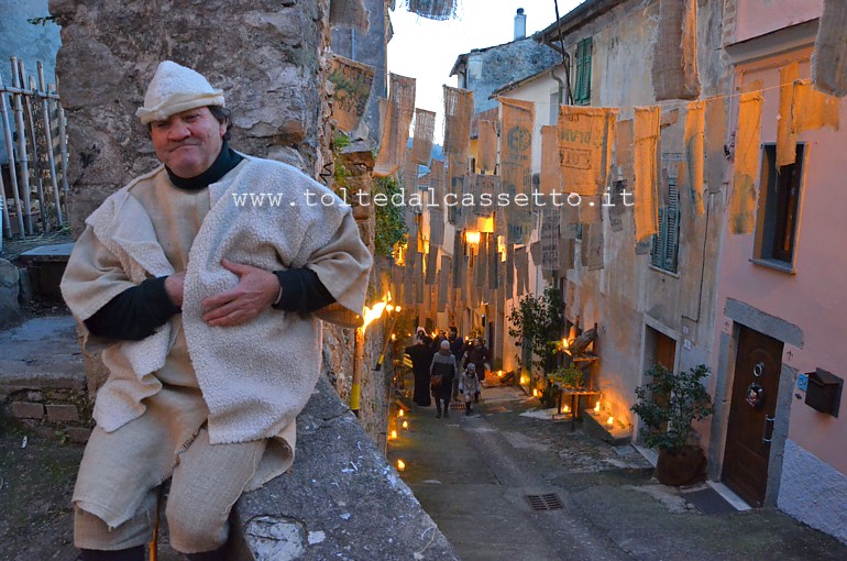 ALBIANO MAGRA (Presepe vivente) - Un pastore