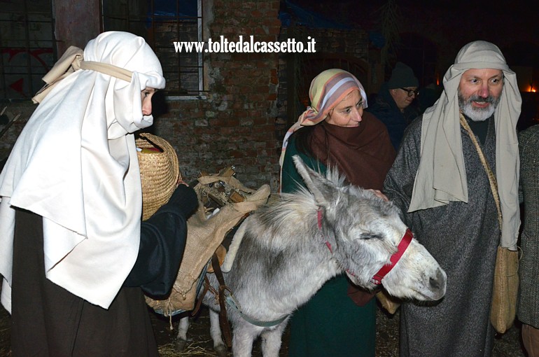 MASSA (Presepe vivente interattivo) - Figuranti con un asinello