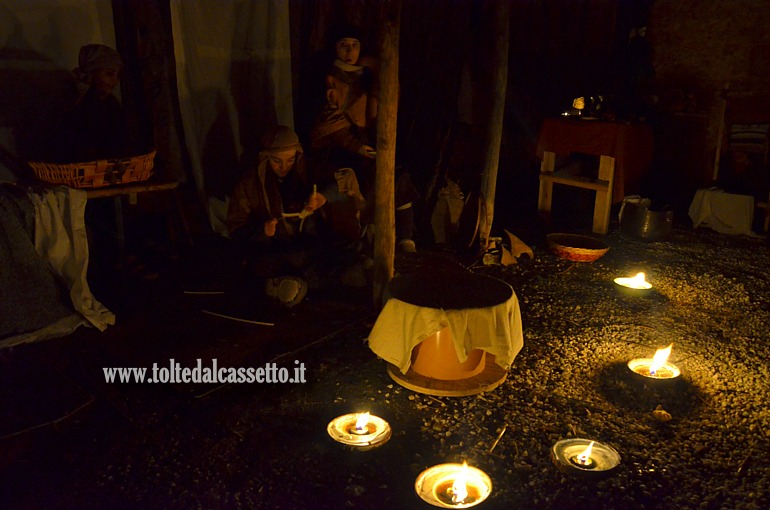 MASSA (Presepe vivente interattivo) - Scenografia illuminata da lampade a olio
