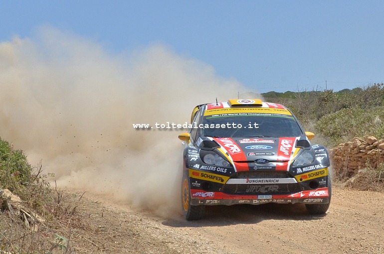 RALLY ITALIA SARDEGNA 2014 - Martin Prokop e Jan Tomanek (CZE) su Ford Fiesta RS WRC (n.21) impegnati in una prova speciale su terra battuta