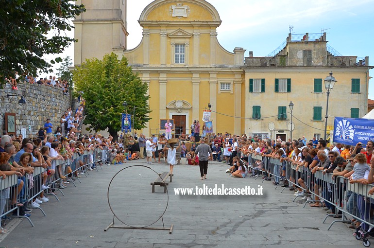 VEZZANO LIGURE (Sagra dell'Uva) - Gara dei vendemmiatori (step 4)