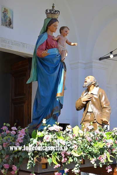 SANTUARIO DEL MONTE ARGEGNA - La statua della Madonna della Guardia