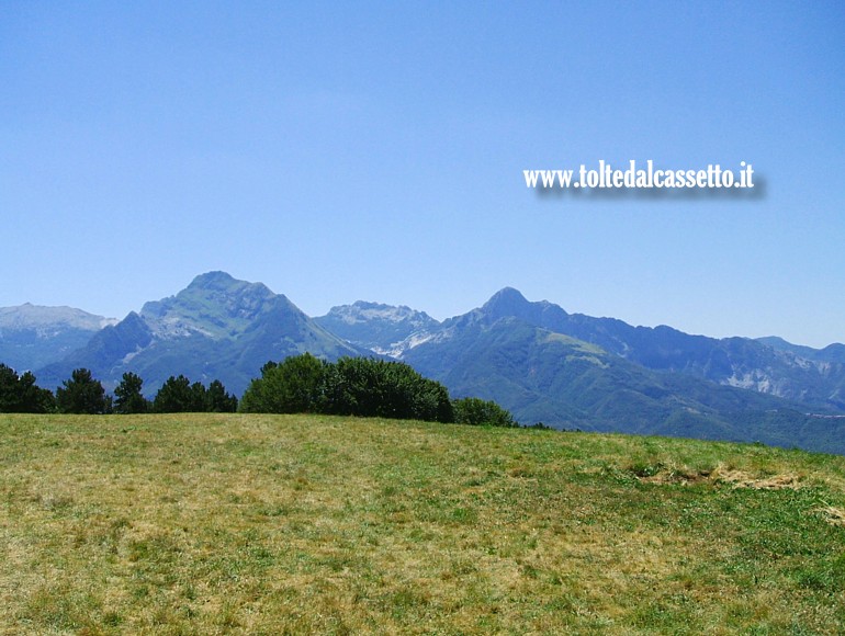 MONTE ARGEGNA - Panorama con vista sulle Alpi Apuane