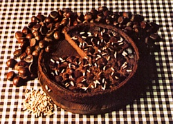 Il castagnaccio, piatto tipico della Lunigiana