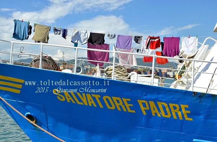 PORTO DELLA SPEZIA - Bucato sul peschereccio