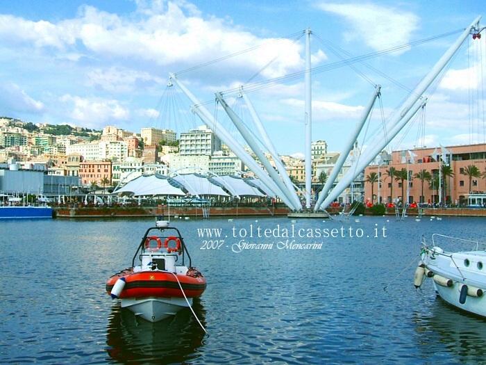 GENOVA - Colpo d'occhio sull'urbanistica del Porto Antico