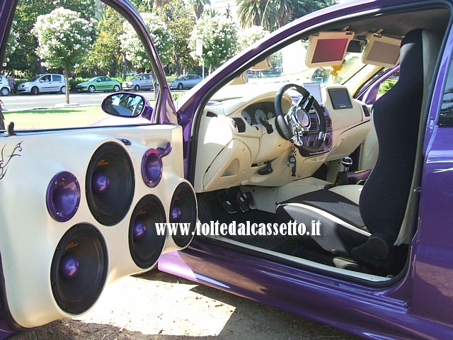 TUNING - Portiera con 6 altoparlanti SP Audio