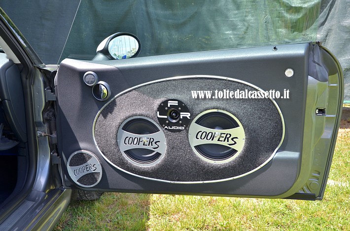 TUNING - Portiera di Mini Cooper S con 5 altoparlanti LFR Audio