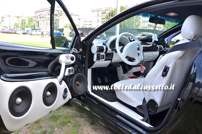 TUNING - Portiera di OPEL Tigra con 5 altoparlanti PROAUDIO