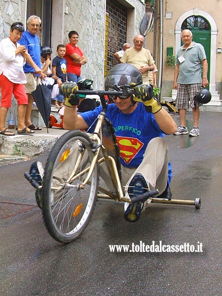 VEZZANO LIGURE (Corse dei Carrettini) - La discesa del "Superfico"