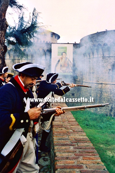 SARZANA (Napoleon Festival) - Soldati assediano la Fortezza della Cittadella