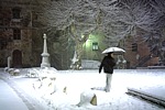 S.STEFANO DI MAGRA - Piazza della Pace con nevicata notturna