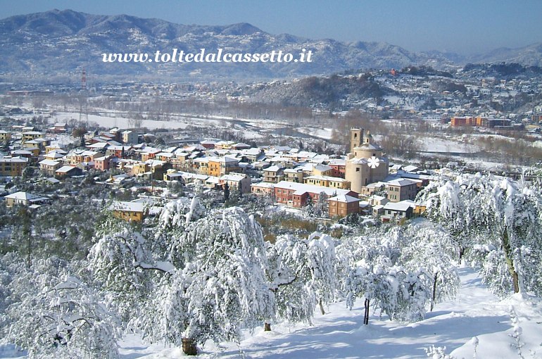 SANTO STEFANO DI MAGRA - Panorama con neve da Via Brigate Alpine