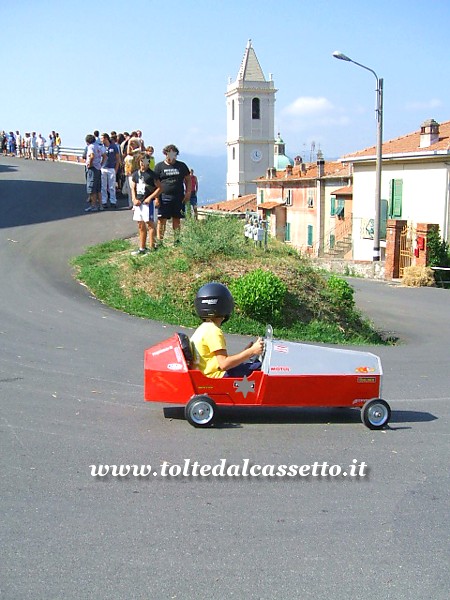 VEZZANO LIGURE - Corsa dei carrettini