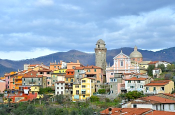 ORTONOVO - Panorama del centro storico