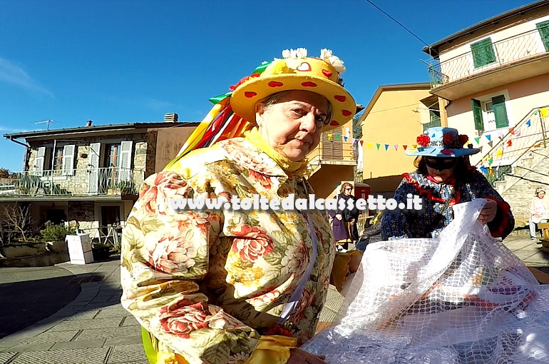 SUVERO - Carnevale dei Belli e Brutti (scena n. 2)