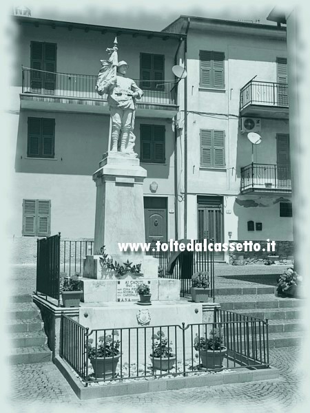 CASALE di PIGNONE - Monumento ai Caduti nelle Guerre Mondiali